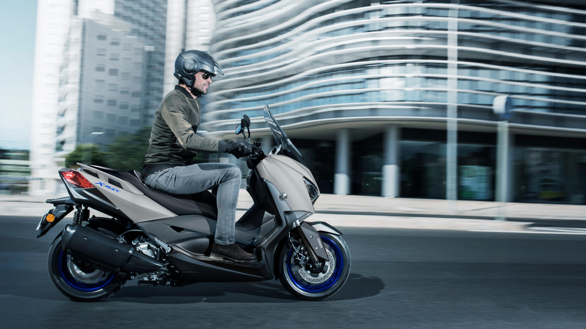 Yamaha XMAX300 mieten